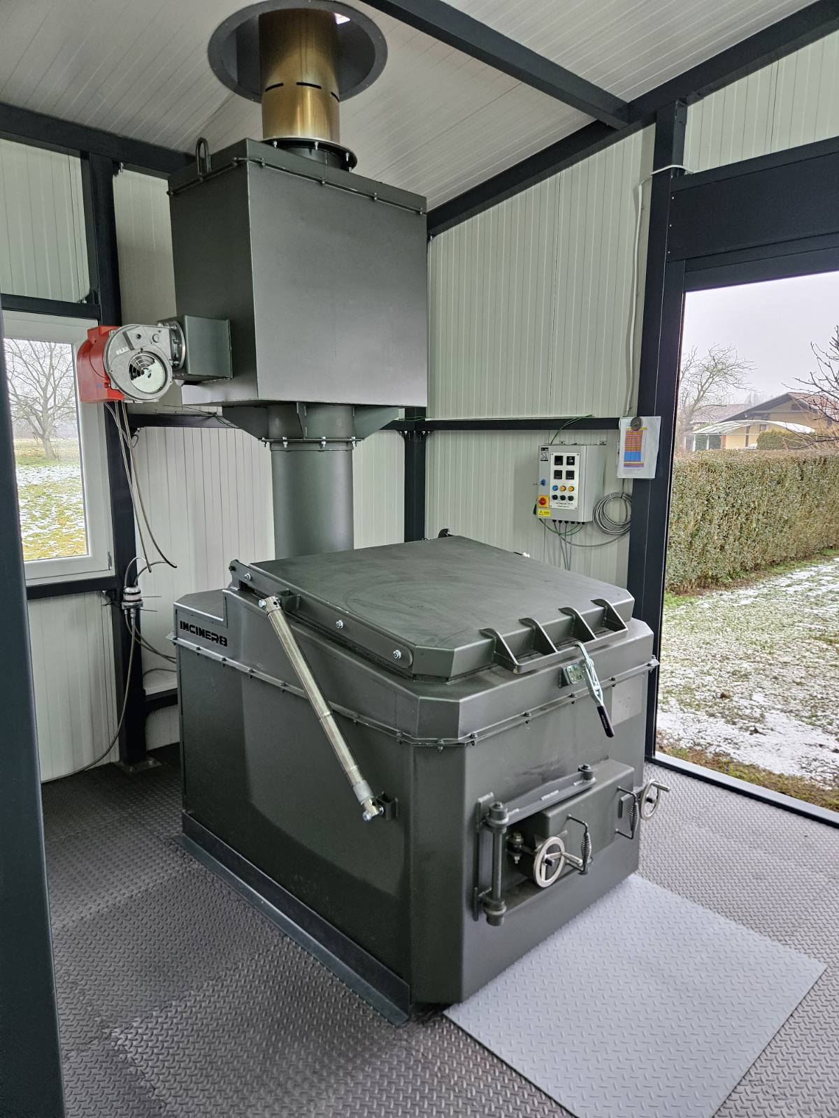 Kremacija kućnih ljubimaca – profesionalna oprema za krematorije